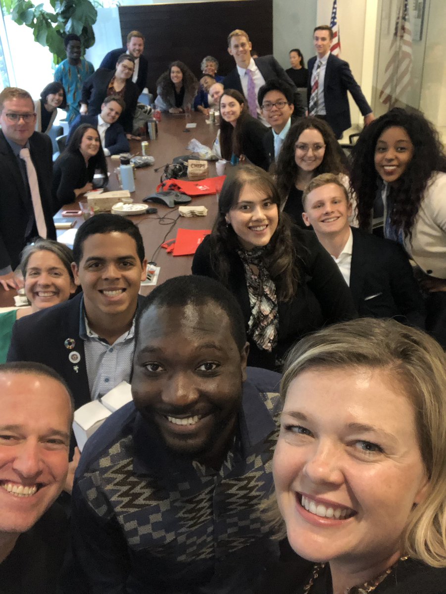 MaryKReding's tweet photo. Inspiring event with this amazing group of @uptousnews scholars in Washington DC to talk #fiscal policy, #opportunity, #service, and lessons learned. Made some great new friends along the way. @JohnWMcCarthy @mickeybergman @akakyerematen #inspiretoserve https://t.co/tb2Go7Pr14