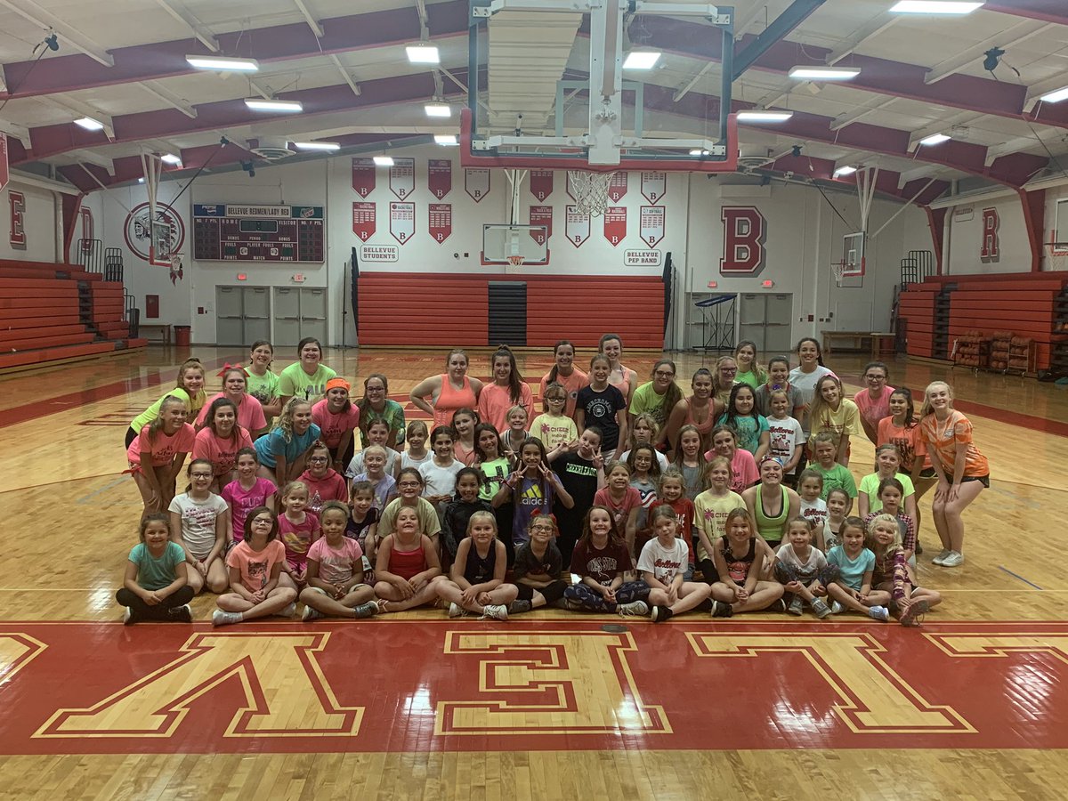 bhsredmencheer's tweet photo. Our first Summer Cheer Camp 😊 https://t.co/qT7q3p6JXc