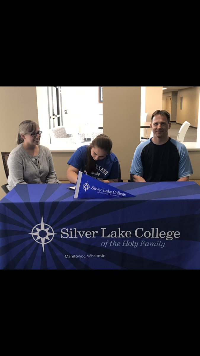 Silver Lake College Softball (SB_SLC) Twitter