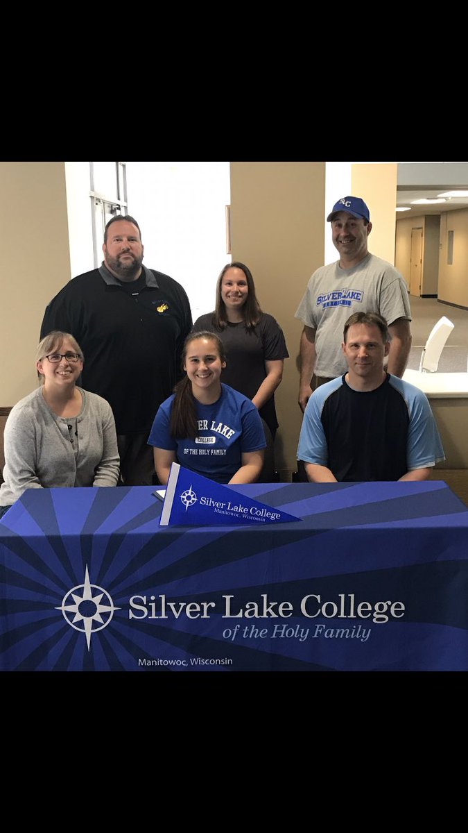 Silver Lake College Softball (SB_SLC) Twitter