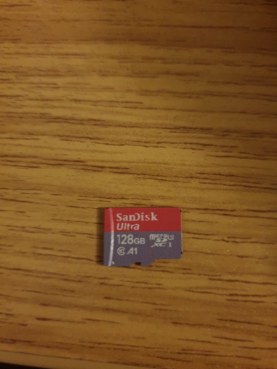 DavenOfficial's tweet photo. @SanDiskEurope @SanDisk  I bought this new on @eBay_UK a few months ago for my Samsung S9 but it's never worked. How do I get it replaced under warranty? https://t.co/d8SSWsRUSG