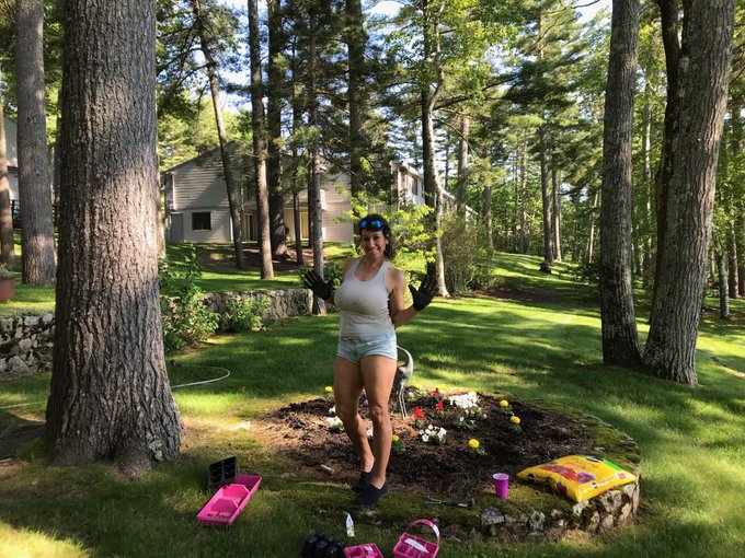 Time for a shower https://t.co/Ulk6cUOrfl