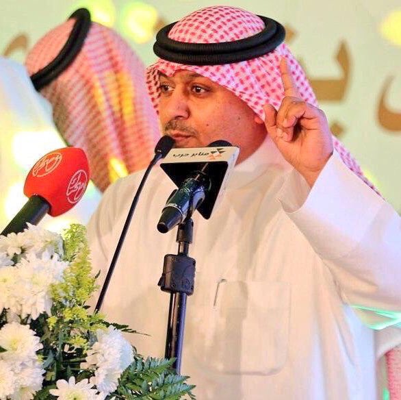 تتقدم اللجنة الإعلامية لحسابات قبيلة الأشدة بأجمل عبارات الشكر والتقدير للإعلامي/ حمد بن شريف الشدادي مؤسس حسابات (نيوز حرب)على جهوده الإعلامية الكبيره والكثيره والناجحه في خدمة قبيلة الأشدة خاصه وقبيلة حرب عامه ونتمنى له الخير والتوفيق ..
#شكرا_حمد_شريف