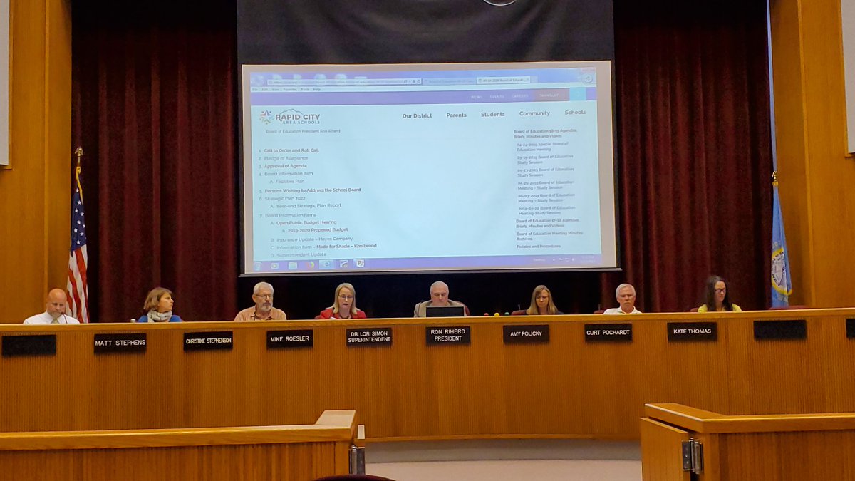MalcomChapman's tweet photo. Attending @rcschools board meeting and listening to information about the Facilities Task Force Plan #RCASFORWARD https://t.co/veWAjAbVOK