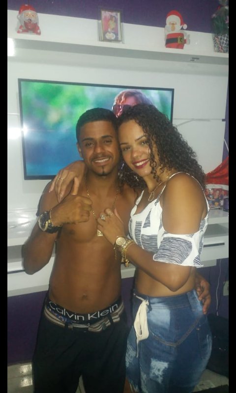 Fabiana39578019's tweet photo. Eu sinto um vazio tão grande dentro de mim😭
Quando a gente perde quem ama e como se a gente mesmo tivesse morrido como é difícil
Tudo passa a ser sem graça VC só vive por viver 😭😭
#mefaltaânimo
#mefaltaforças
#soeusei
#poxairmão
#MeajudaDeus 😭
#Juniorvive💔😭
#aindañacredito https://t.co/zB0jfiDMJy
