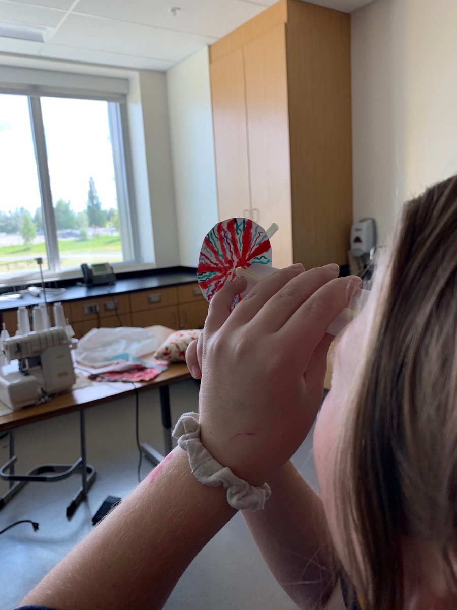 KarenMillak's tweet image. Learning about reflections and mirrors today at EAST camp.  Kids made their own kaleidoscopes!  #love #lovemyjob #fnsbsd