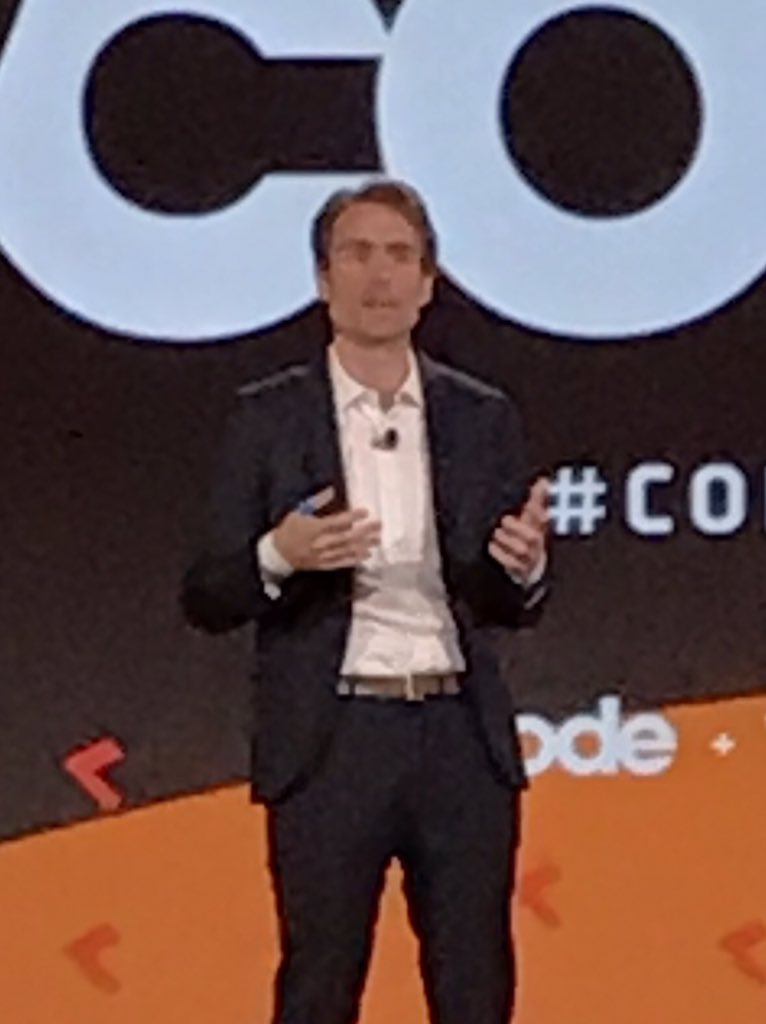 Spotlight session on climate change at #CodeCon from <a href="/dwallacewells/">David Wallace-Wells</a>. Calls out important contributions from entities like <a href="/btenergy/">Break</a>.