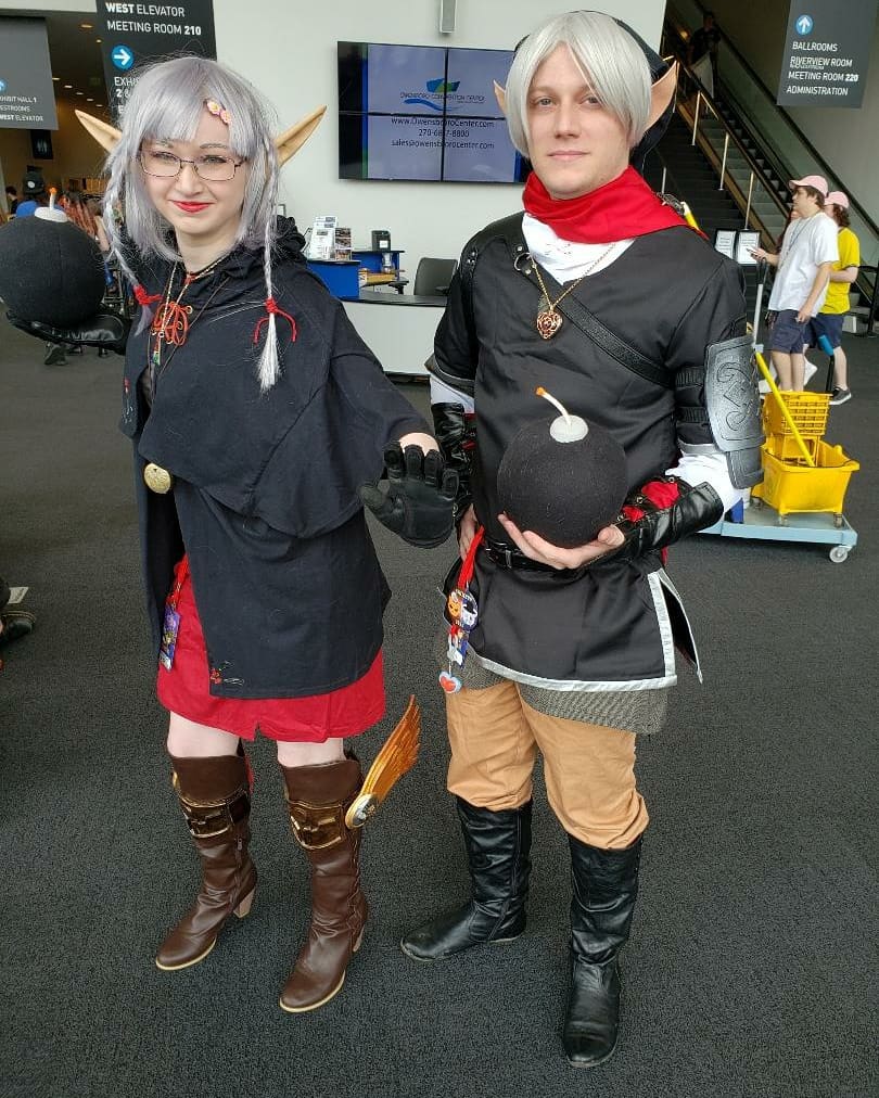ValkyrieTerra's tweet photo. Pictures from #omgcon
#creativecookiecosplay #terrasvalkyrieforge #craftypenguin #nervousautistic #zackfair #aeriscosplay #ff7 #darklinkle #foamsmith #darklink #thecookielady https://t.co/N2LT4GcyEF