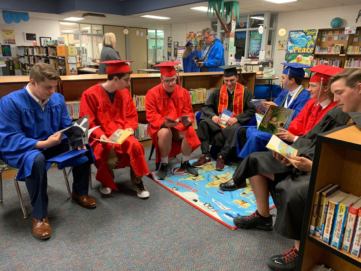 hobenrocks's tweet image. 2019 PCCS Hoben graduates!  Congratulations!