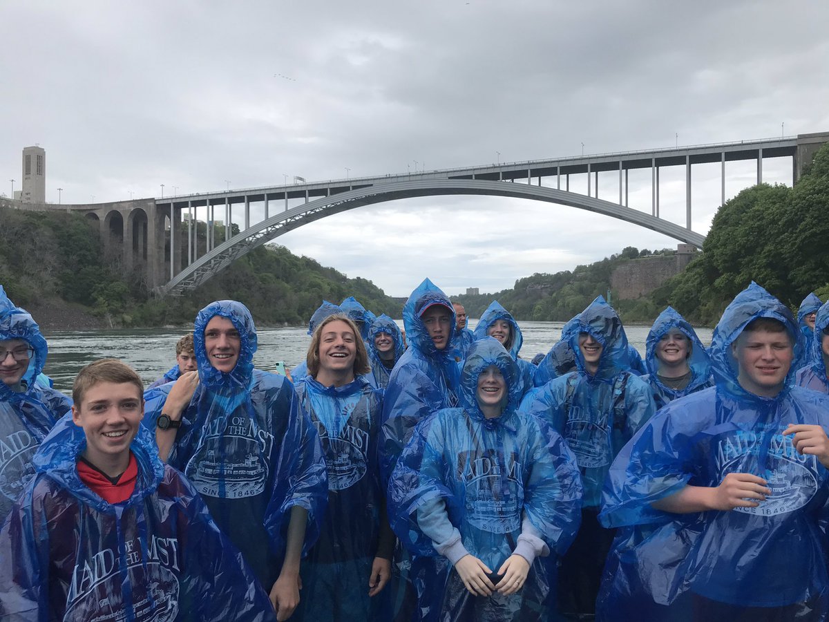 CherryCoCWF's tweet photo. More from Niagara https://t.co/2kPxY6UlMc