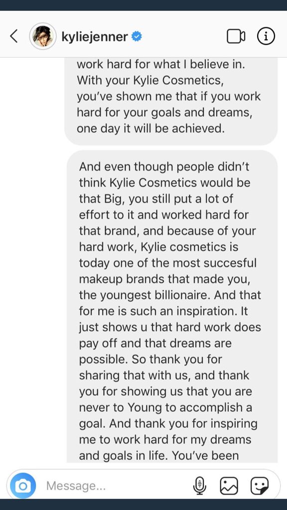 _TeamKylie_'s tweet photo. @KylieJenner I know you probably wont see this, But I’ll try and maybe oneday if im lucky enough you will notice me😕 If you ever do see this post, I wrote you a DM on insta, just to thank u for inspiring me, and for being such a positive influence for me and millions of others❤️ https://t.co/su6wHawZIj
