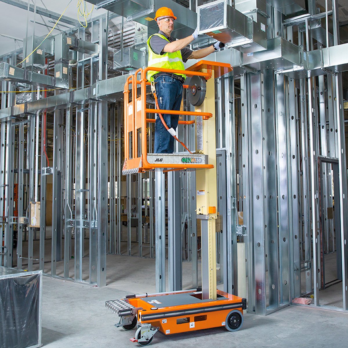 JLG_Industries's tweet photo. LiftPod®. EcoLift™. Push around mast lifts. You have options when it comes to replacing #ladders at your facility. Explore our full range of #JLG #lowlevelaccess lifts now. https://t.co/3TBl9Bab8S #laddersafety #ladderreplacements https://t.co/0JDwPGeE1I