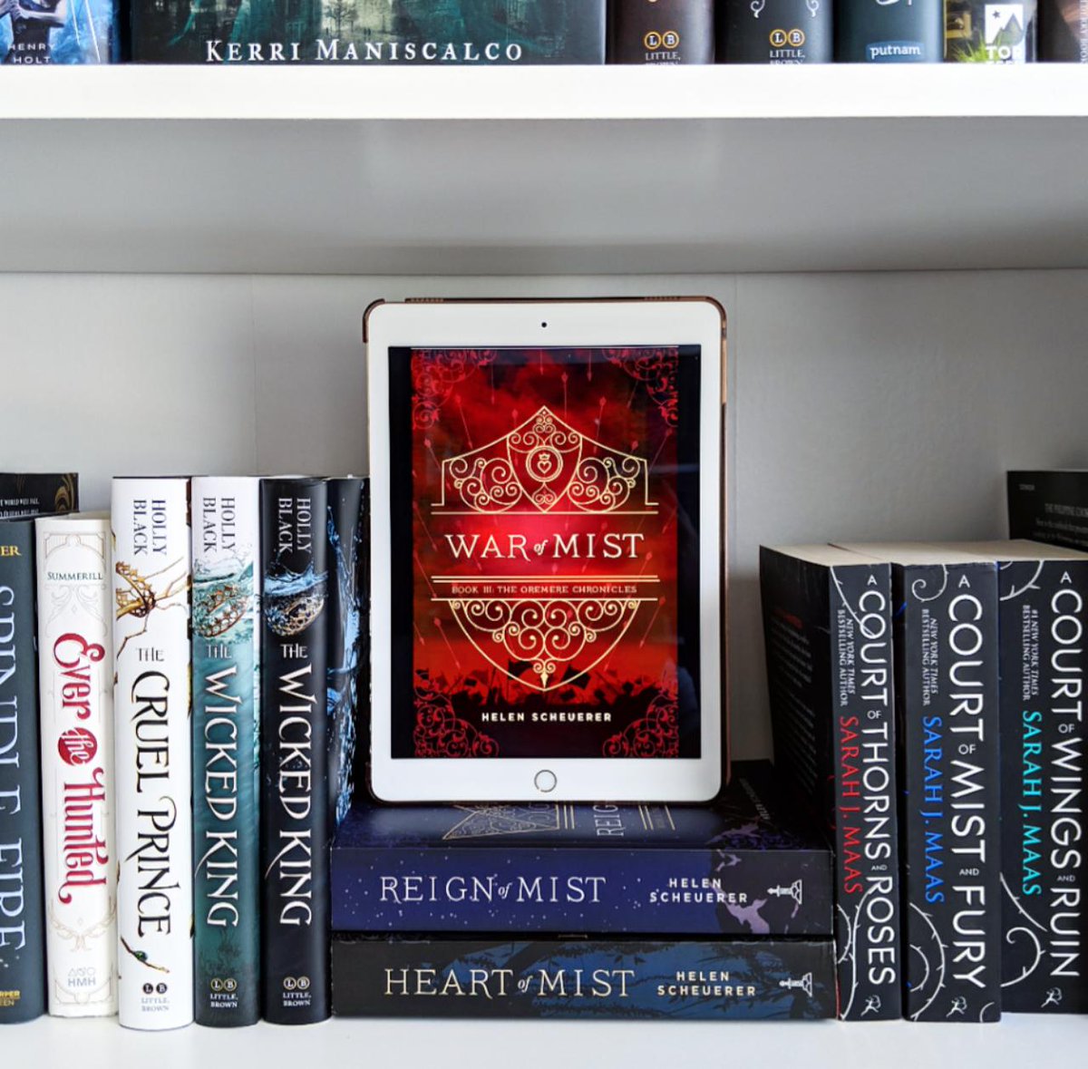 HelenScheuerer's tweet photo. All my book babies in such fine company here... Thanks to @abookishpeach for another gorgeous #bookstagram shot 😍😍😍 #YA #YALit #YALitChat #LoveOzYA #YAfantasybooks #Fantasyseries #OremereChronicles #amreading https://t.co/JHaLG9mV56