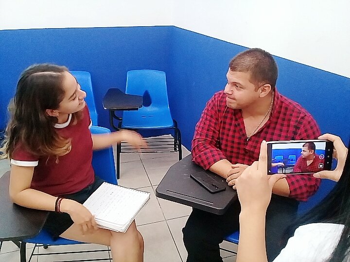 artimeQro's tweet photo. Tuvimos una entrevista...

#tiempodeentrevista https://t.co/ivqULEINmg