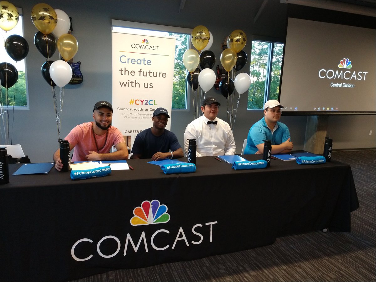 AcademiesofJOHS's tweet photo. Help us celebrate our #CY2CL program graduates! Our @OvertonMNPS students are #careerready! #futurecomcaster https://t.co/B5yb3L9w11