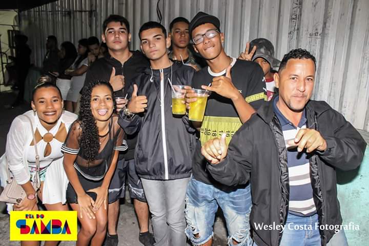 mi_andrad's tweet photo. Amo❤
#RuaDoSamba
@GilSymulek
🥰 https://t.co/derBDyu7HF