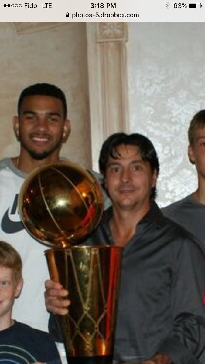 Nick_Dominelli's tweet photo. Can’t wait to see Larry again. Let’s go @Raptors #WeTheNorh @NBA @timandsid https://t.co/BavbIuKzdN