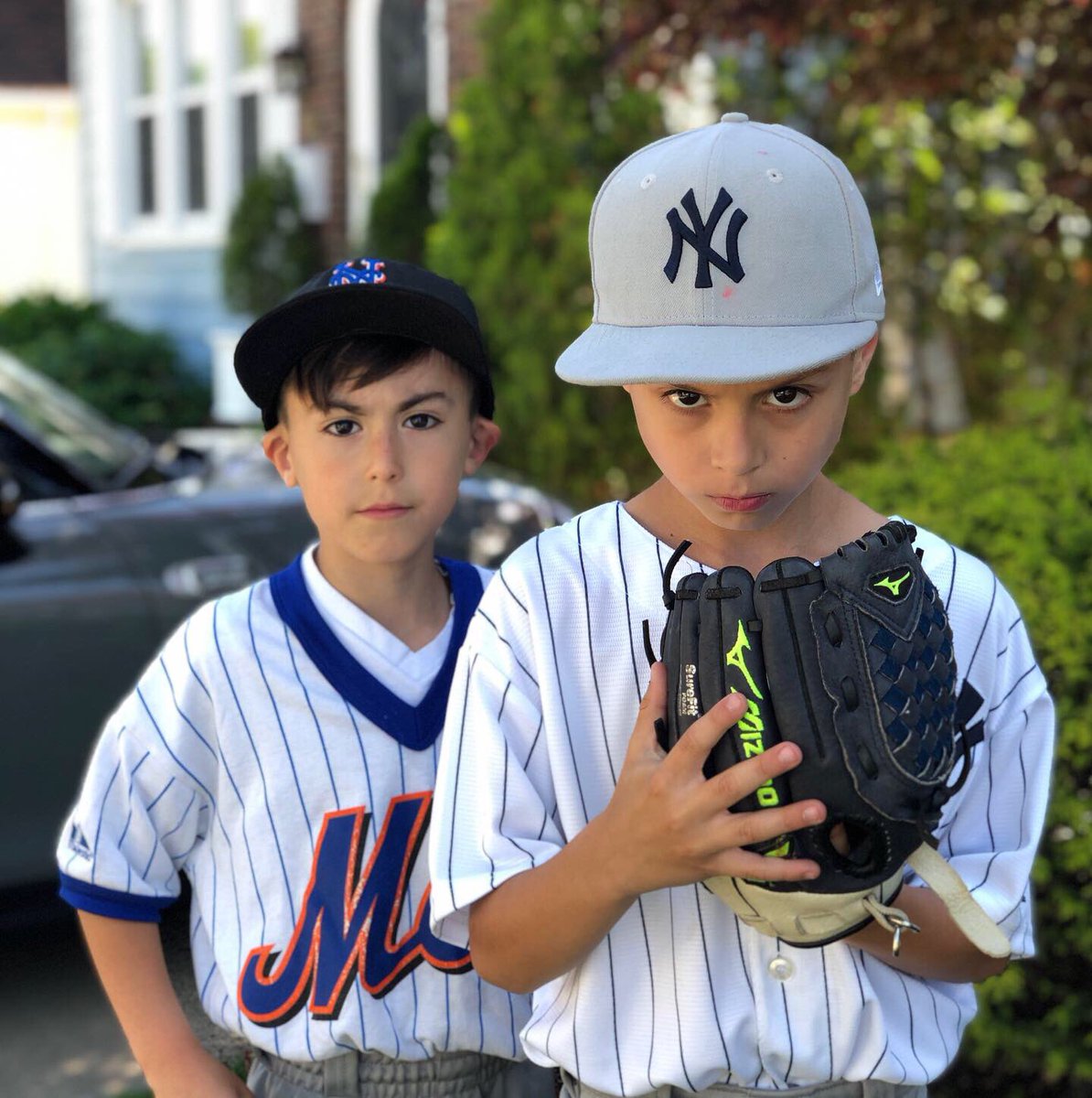 jlyoro's tweet photo. We take our New York baseball very seriously.@Mets @Yankees @MLB https://t.co/q5KX88sTub