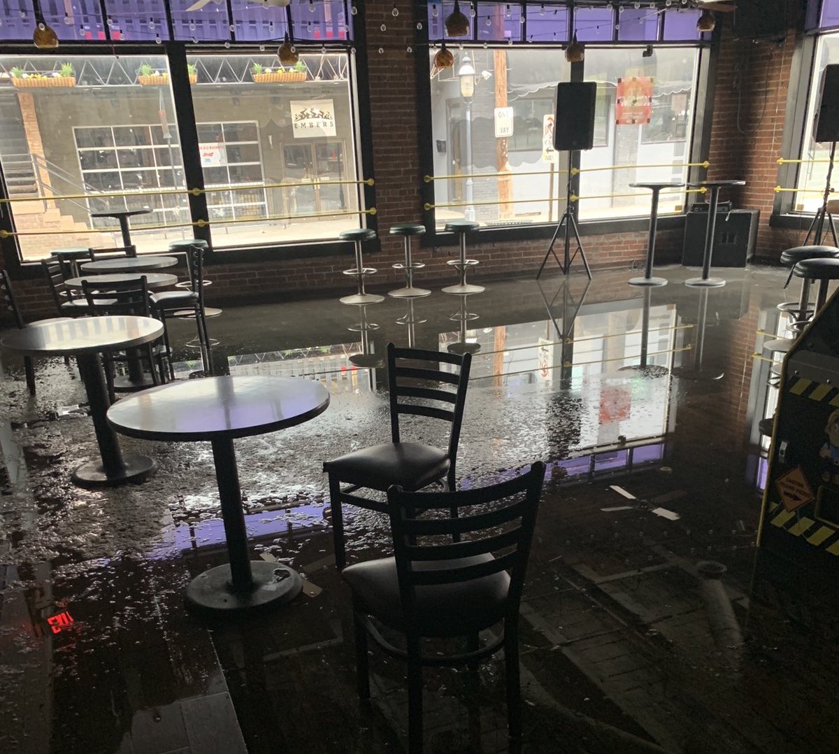 MainstageWV's tweet image. Hi friends, our building has been flooded 3 times in the last two months. We’re looking for contractors who can help us fix everything again. We didn’t have good luck with the contractors we used previously, so any recommendations are appreciated. Thanks 🙏❤️👍🔨