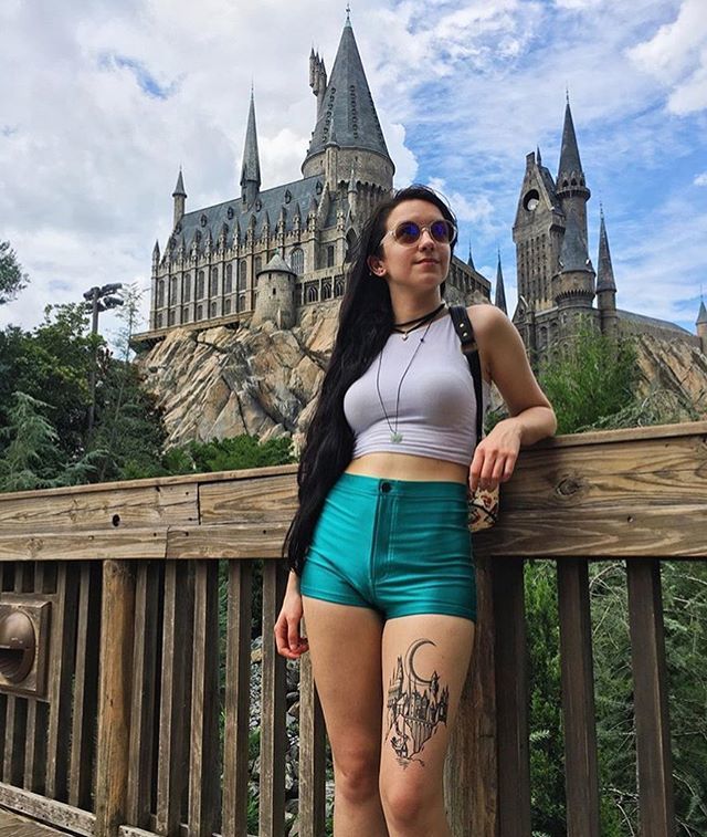 SeventhSkinInk's tweet photo. @dani_danielle looking all sorts of magical in front of the Hogwarts Castle wearing her Hogwarts castle tattoo!! ⚡️🥰 #SeventhSkin #tattoo #temptattoo #tatuaje #tatouage #ink #inked #girlswithtattoos #harrypotter #hogwarts https://t.co/KDvIet3cFx #seventhskin #tattoo #tempor… https://t.co/QFqzqNLYxb