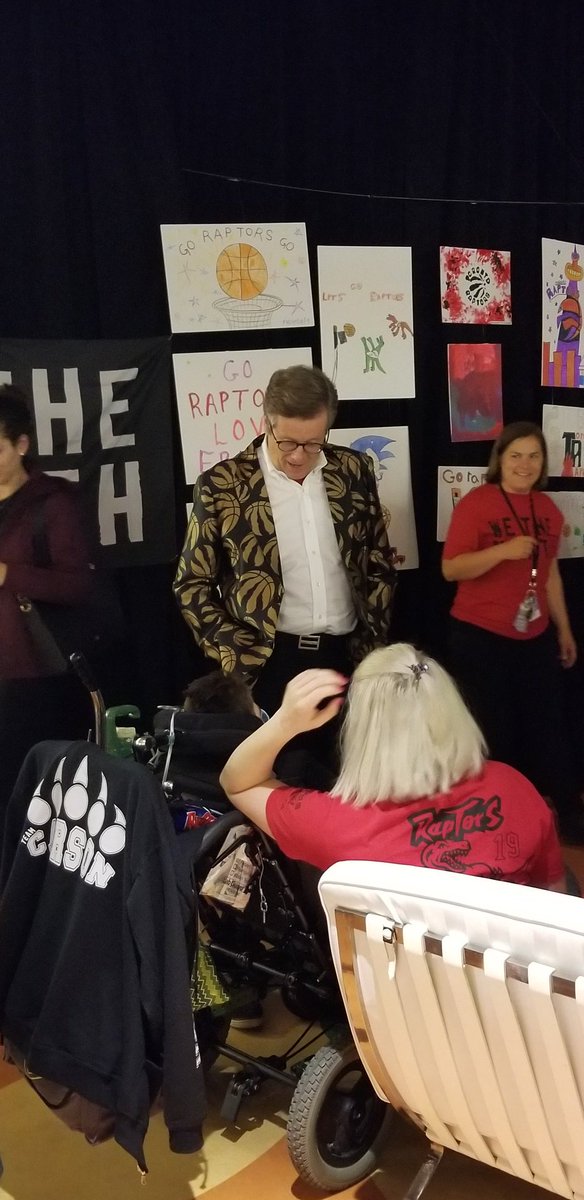 NicoleCGrant's tweet photo. .@johntory drops by to meet some @sickkids patients and check out the @SamsungCanada #Game5 viewing party #WeTheNorth #NBAFinals https://t.co/PabpTMFEwR