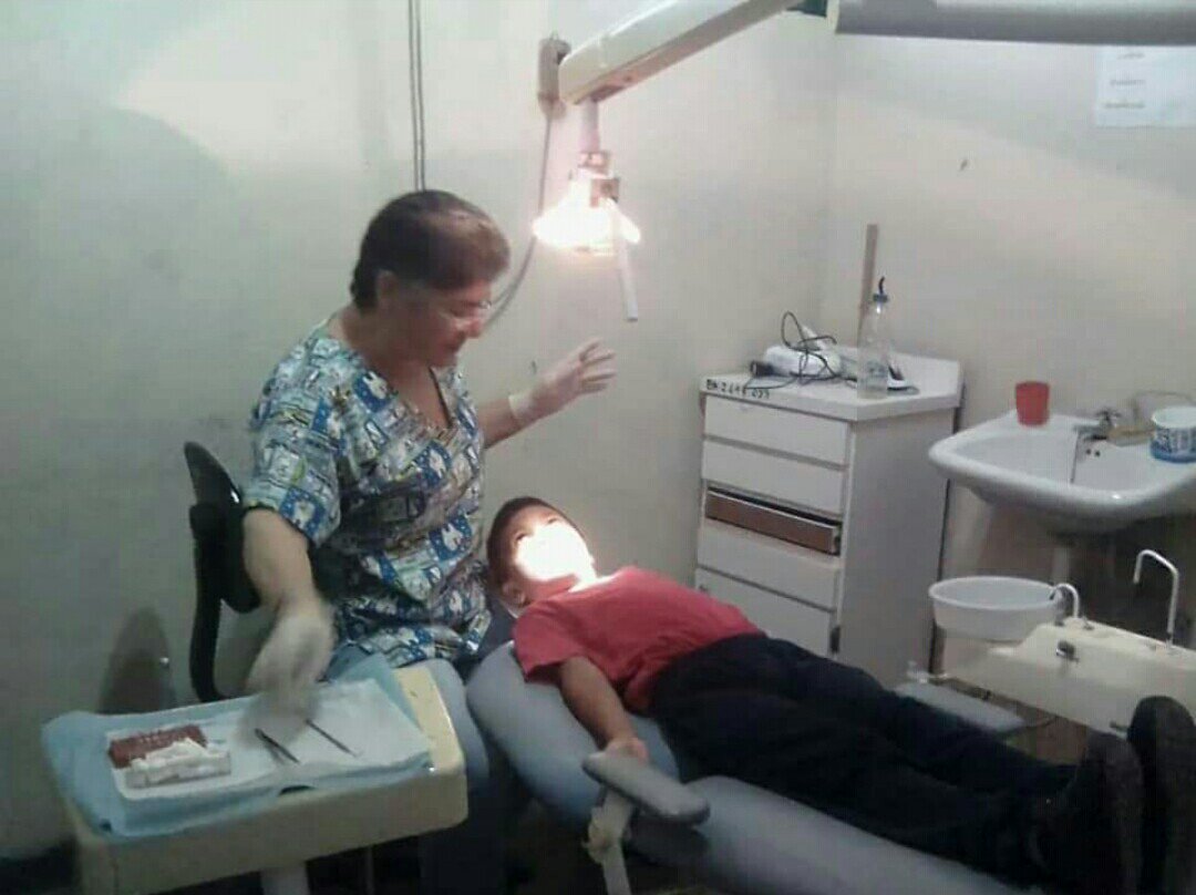 CeiCascajalII's tweet photo. El CEIS Cascajal ll, Circuito Educativo#03 Superbloques, garantiza la salud integral de nuestros estudiantes. Atención Odontológica  en articulacion con el Modulo Asistencial de Cascajal.@NicolasMaduro @MPPEDUCACION @educinicialmppe @edusucre @Circuito3_Sucre https://t.co/SRtPEskl93