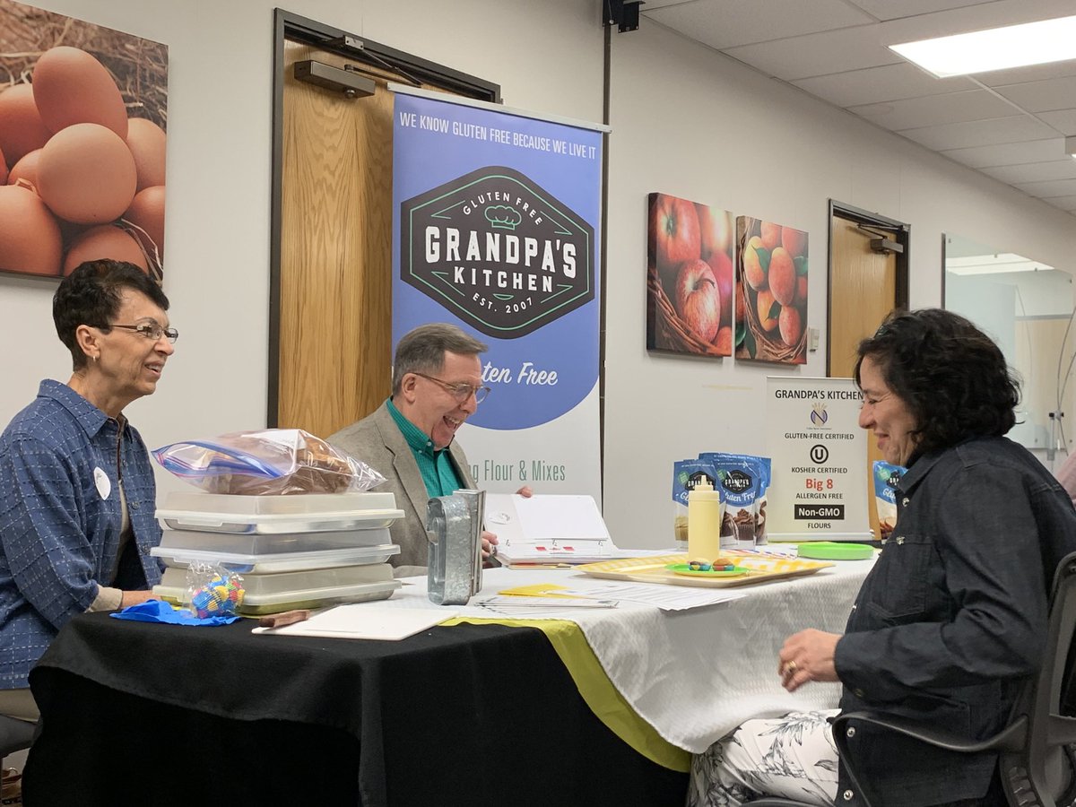 UTagandfood's tweet image. UDAF News:

Opening of the Canada WUSATA two-day conference here in Utah.

Regional specialty food buyers from throughout Canada are in town talking to Utah's Own food companies.

#UDAF #UtahsOwn #WUSATA #argicultureinUtah