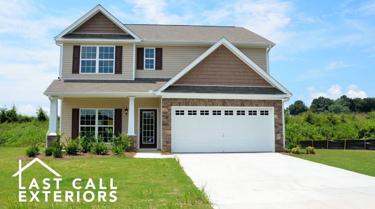 LastCallExt's tweet photo. Refresh your home's exterior! Summer is just around the corner! Roofing, siding, windows, doors, gutters, and more. Call (703) 345-8709 or visit us at  https://t.co/6dWVjBxkH6 to make your appointment! #lastcallexteriors #homeremodeling #roofing https://t.co/mOtDR3rSHb