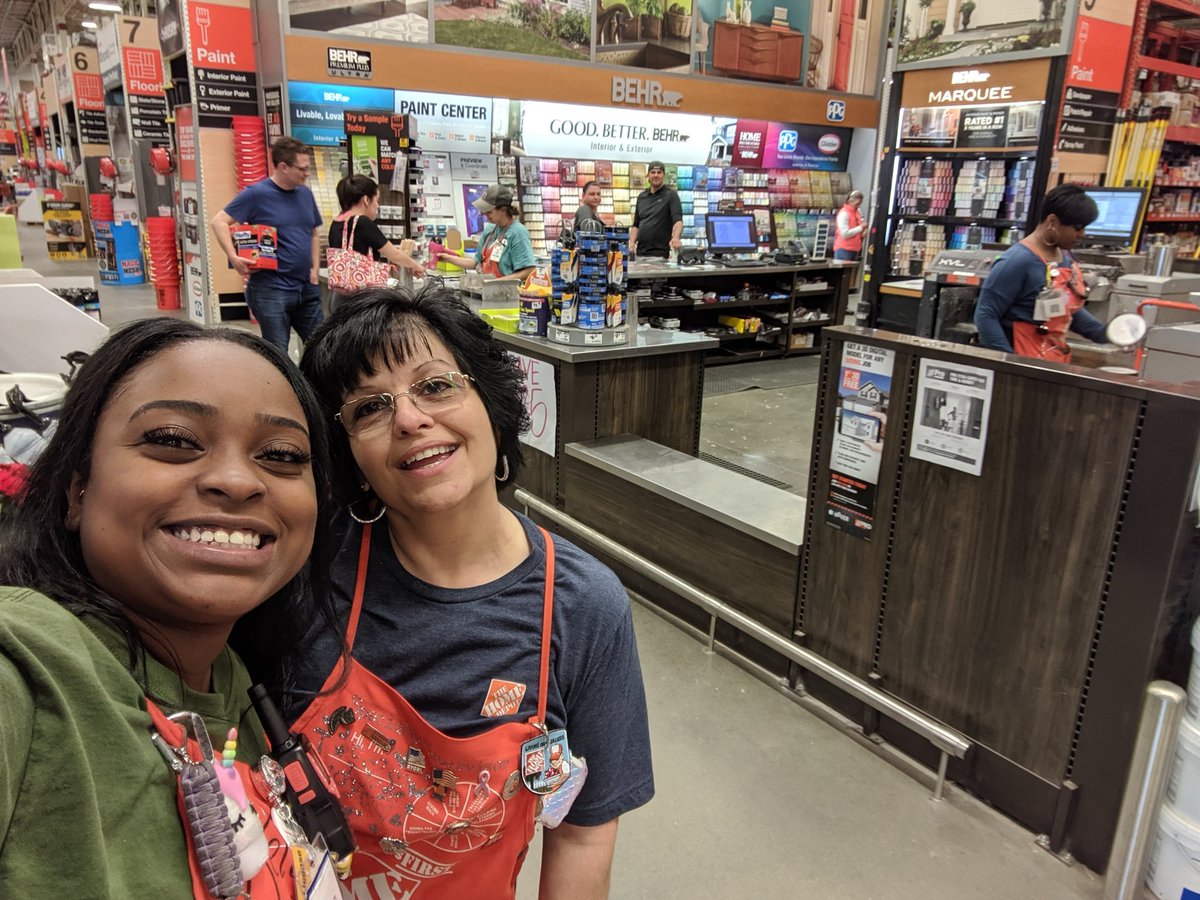 IAmKWestN's tweet photo. Just another day with my Glitter Queen. Catching KC our paint supervisor and Specialist Toni doing a great job @judyamccluskey #forgottenpost #2565timonium #throwsglitter https://t.co/aonIzXU1Cg