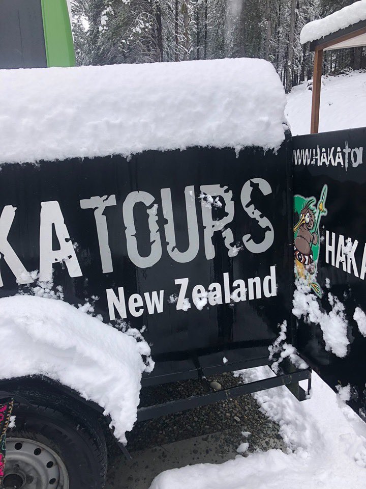 LOU TEE-OH tweet media