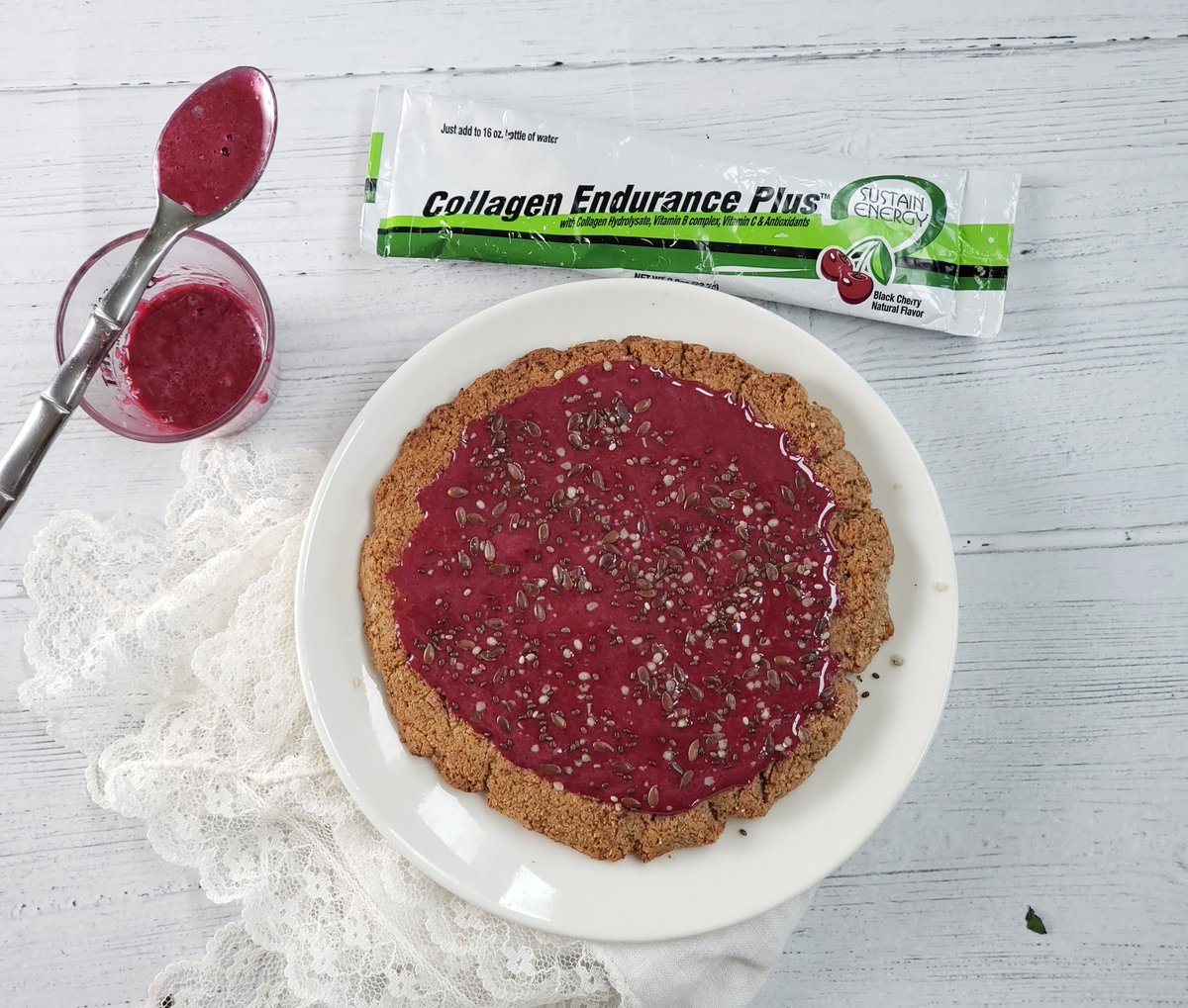 TheFitFork's tweet photo. BRB, I’m eating this ginormous Cherry Collagen Cookie and can’t talk! Uses Collagen Endurance from @GreatLakesGel #FitWithGLG #Ad Get Recipe: https://t.co/ms9bKsxRn2 https://t.co/0CD9YXwzrM