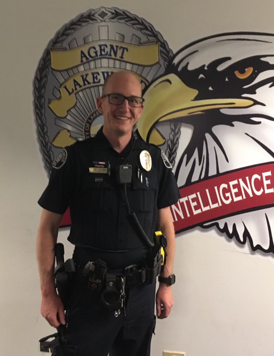 LakewoodPDCO's tweet photo. 10 months and 8 days after getting hit by a car on his police motorcycle... looks who’s back today!!! We are so happy and proud of Agt O’Donnell!!! It’s been a long road!! https://t.co/087Mj2vwJw