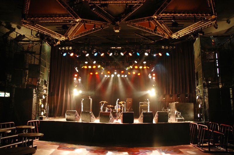 アツキ タケト tweet media