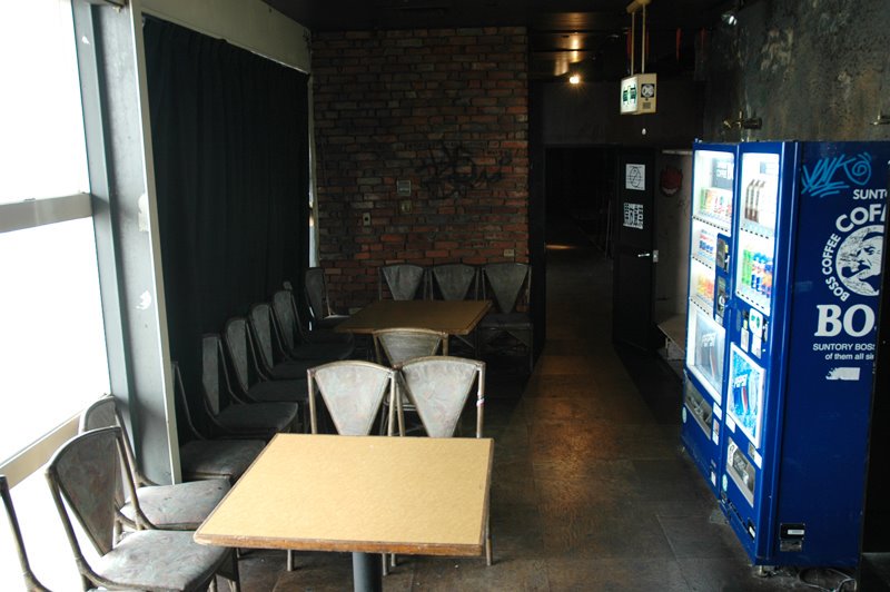 アツキ タケト tweet media