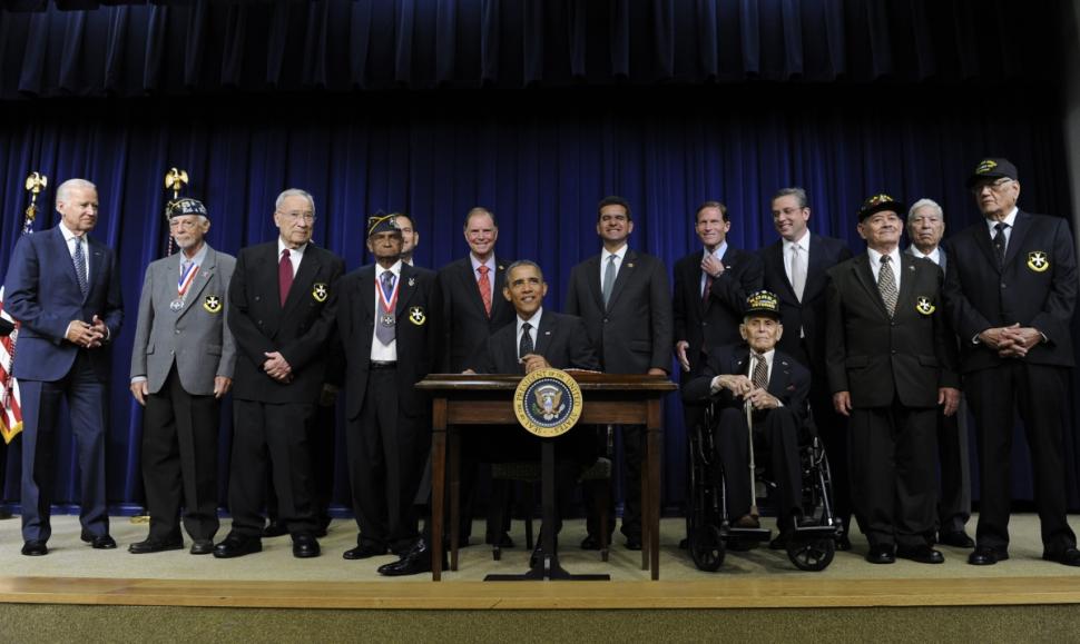 ***June 10, 2014 - Borinqueneers Congressional Gold Medal Bill Presidential Signing

5 years ago, history was made when the Borinqueneers Congressional Gold Medal Bill was signed into law

Many thanks to all those who made this happened.

Honor y Fidelidad!