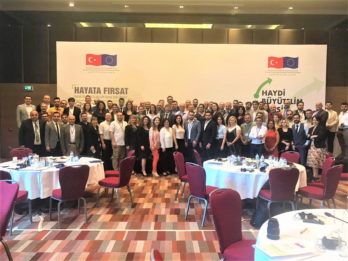 Genel Müdürlüğümüz, <a href="/UNmigration/">IOM - UN Migration 🇺🇳</a> ve <a href="/ilo/">International Labour Organization</a> işbirliğinde yürütülen proje kapsamında gerçekleştirilen "KOBİ Güçlendirme ve Destek'' programında başarılı olan firmalarımızı tebrik eder programa gösterilen ilgiden ötürü teşekkürlerimizi sunarız.
#haydibüyütelimbuişi #kobidestek #KOBİ