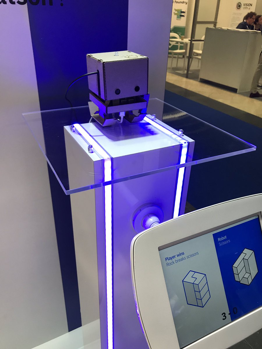 Vous voulez défier #watson sur le stand #ibm à #AIPARIS #tjbot