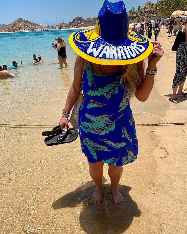 Melanyb12's tweet photo. Let’s go dubs!!! Representing from #cabosanlucasmexico! .
.
.
.
.
.
.
.
#cabo #cabosanlucasmexico #warriors #bayarea #thecity #cabolife #sportychick #vacay #travelblogger #travel #snarky #sombreros #beach #mangodeck #bdayweek #azblogger #norcal #dubs #g… https://t.co/C1JFUDGhmI https://t.co/Laf4zzcNdN