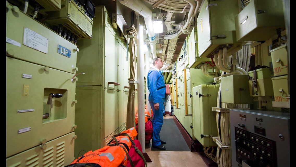 3. Атомная подводная лодка изнутри. Апл борей внутри. Апл борей внутри. Апл внутри.