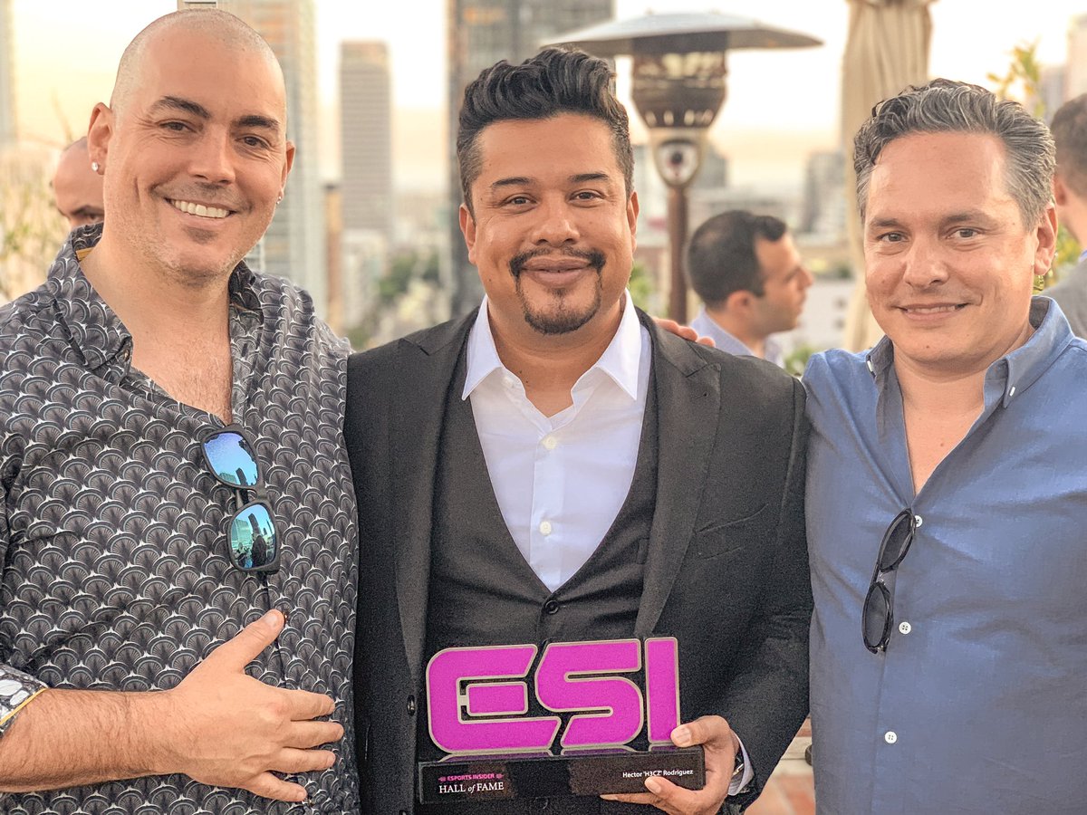 H3CZ's tweet photo. Today I was inducted into the @esportsinsider Esports Hall of Fame, it is my honor to accept the award on behalf of everyone who’s impacted my life. From my Teammates, the #GreenWall, and my Family.  Special shout out to my Esports Biz Mentors Sunny and Sepso. #ESIHOF https://t.co/0Bh8T1N5wx