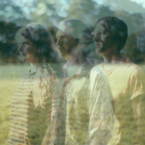 #NowPlaying : Slow To Tremor by Hlemma #BestRadioStation Don't accept imitations! artefaktorradio.com
 Buy song music.apple.com/us/album/slow-…