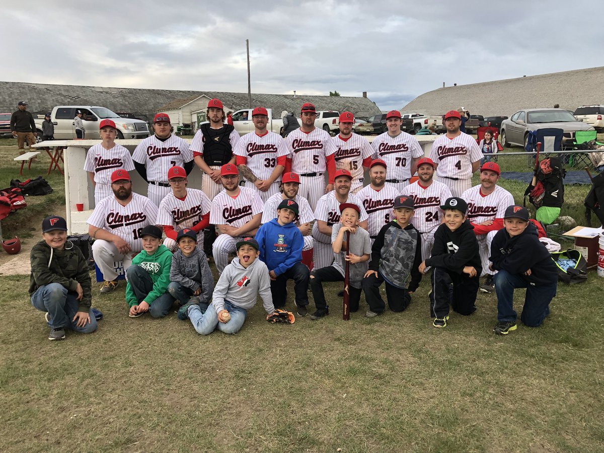 CARDS WIN!! The cards pull off a big win against <a href="/GLGreyhounds/">Gull Lake Greyhound</a>! 4-0 was the final score with Nick Coburn going the full 7 innings! Great game boys! #CARDSBALL #SABL
