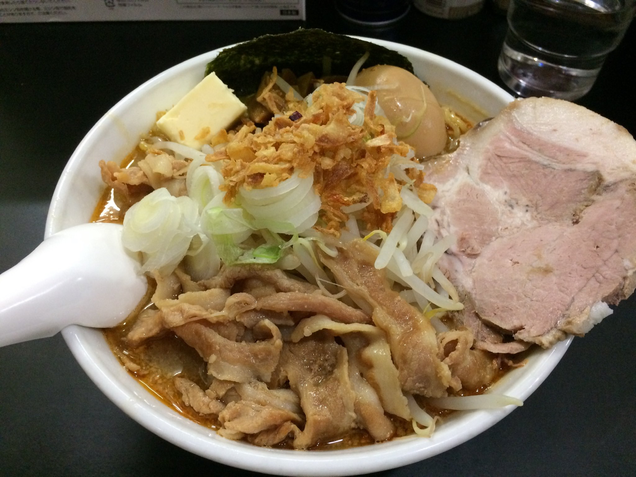 Kb 四谷三丁目の一条流がんこラーメンで頂いた あん肝入り味噌ラーメン 年に数度しか頂けないレアな一杯 あん肝 味噌 悪魔肉 そしてバターと最早旨味の往復ビンタ 家元への感謝を胸に 獣性を解き放ち ただ無心に貪る Ramen Cp 一条流がんこ