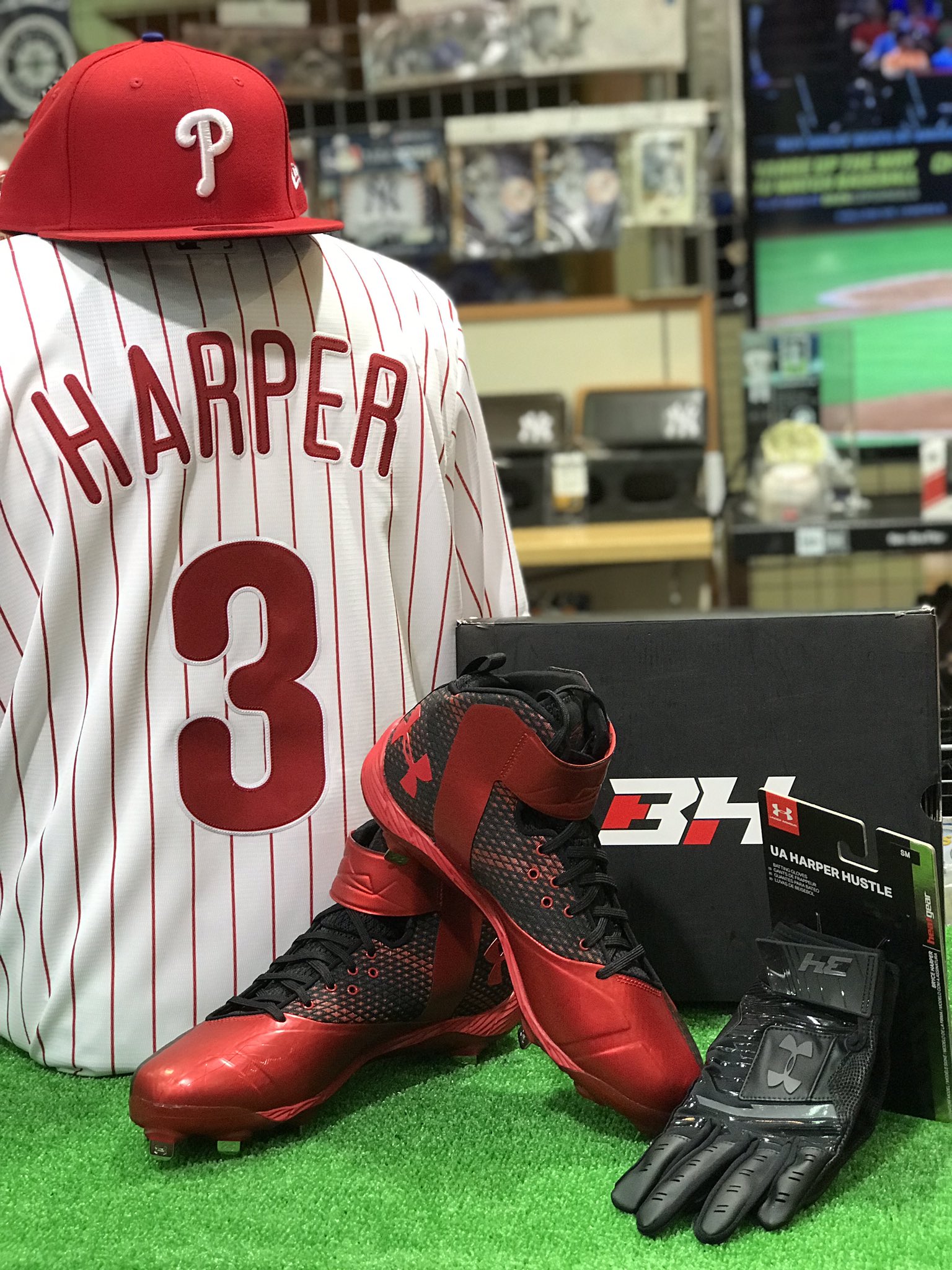 〈海外限定品〉ブライスハーパーモデル スパイク 海外限定品〉ブライスハーパーモデル スパイク