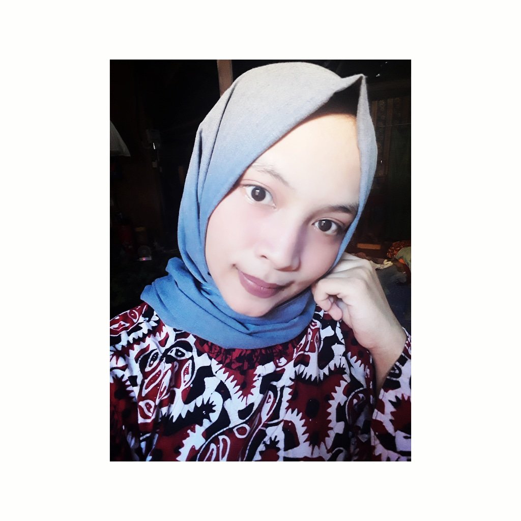 ainun1296's tweet photo. Pernah punya masa lalu.  
Semua orang pasti mengalami dong
Itu kenangan itu pelajaran2 yg sudah2 
Sekarang masih belajar akan menjadi yg lebih baik dr yg sudah2
Karena masalalu pasti berlalu dan menjadikan masa depan yg lebih baik tentunya. https://t.co/aSnPZ7TGqx