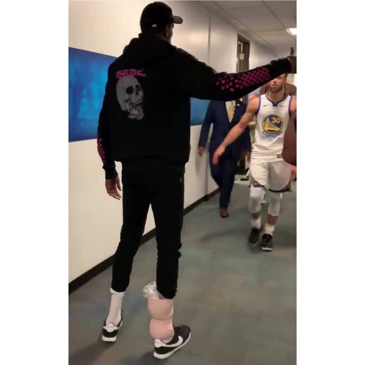 Durant was putting ice on his Achilles last week. Tonight he appeared to fully tear the achilles. Gotta question the team's medical staff for clearing him to play. This is a costly mistake for Durant. He will miss next season and earning potential? #Durant #nba #NBAFiinals <a href="/NBA/">NBA</a>