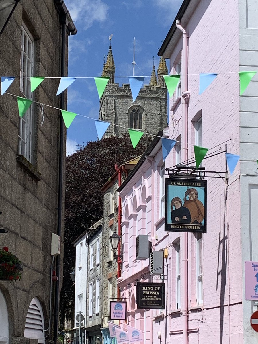 ScancomingUK tweet media