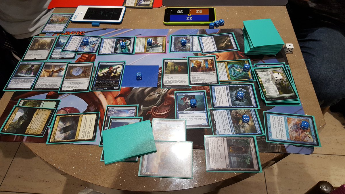 hammerandspark's tweet photo. MERFOLK 😍 https://t.co/pG1nXLEVNS