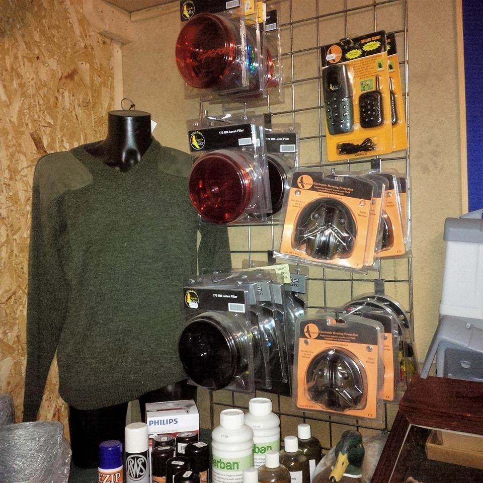 GamekeepLTD's tweet image. Given the weather I think the jumper would be the pick of the day from this corner...  
#TooColdToBeSummer  #OutdoorKit
gamekeep.co.uk