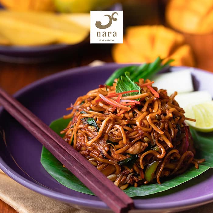 ScootsyIt's tweet photo. Nara Thai India’s seasonal mango menu is here! Experience sweet, tangy and spicy flavors from Thailand in Mumbai.
#ScootsyIt - https://t.co/VXmgOLRd4v
#MangoSpecials #MangoMenu https://t.co/YiY3E5Zgn0